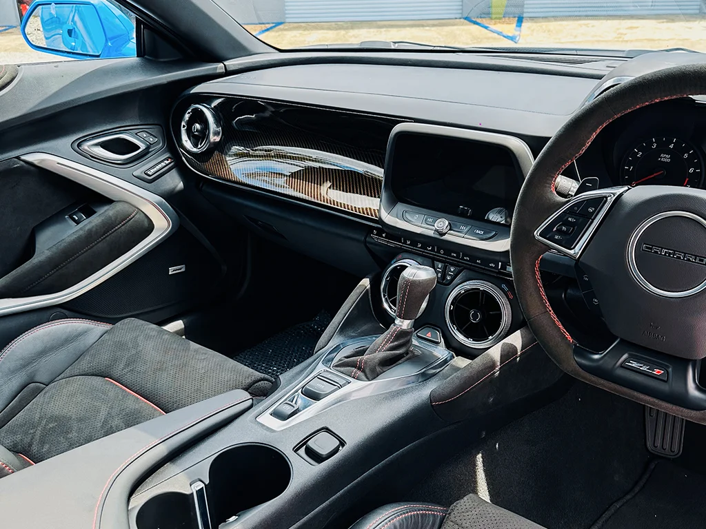 camaro chevrolet dashboard after conversion to right hand drive by autogroup