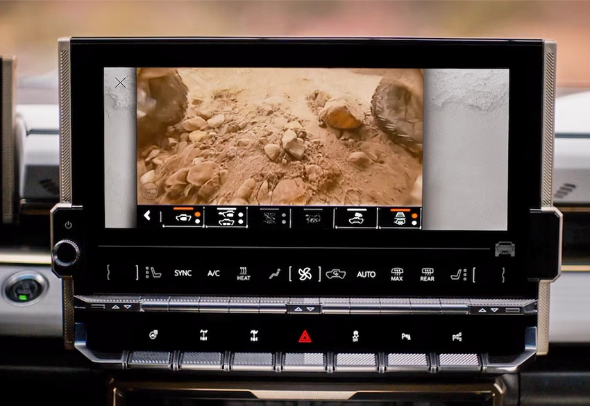 hummer ev ultravision displaying off-road vehicle camera view