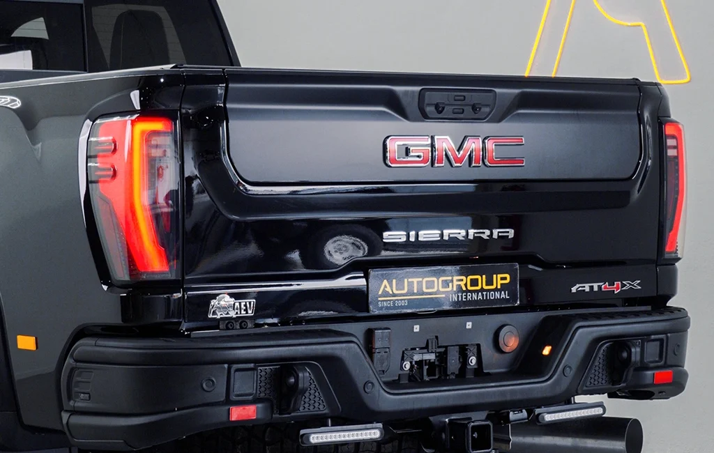 GMC Sierra 2500HD AT4 AEV Edition in Onyx Black