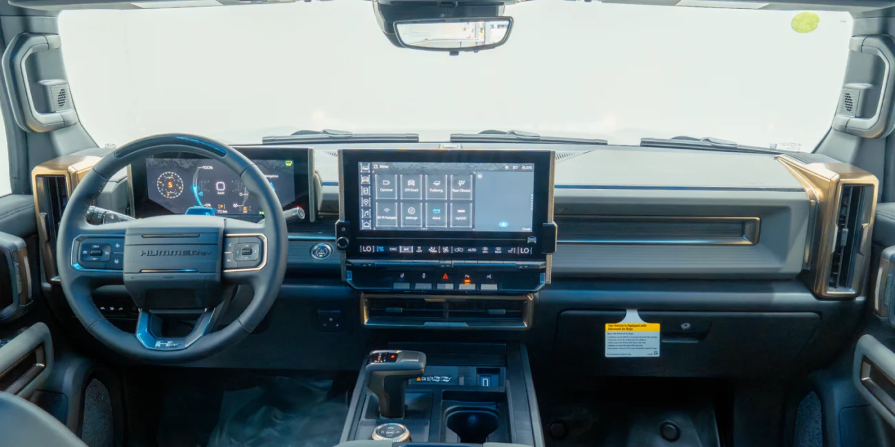 2025 GMC Hummer EV Meterite Metallic Dashboard