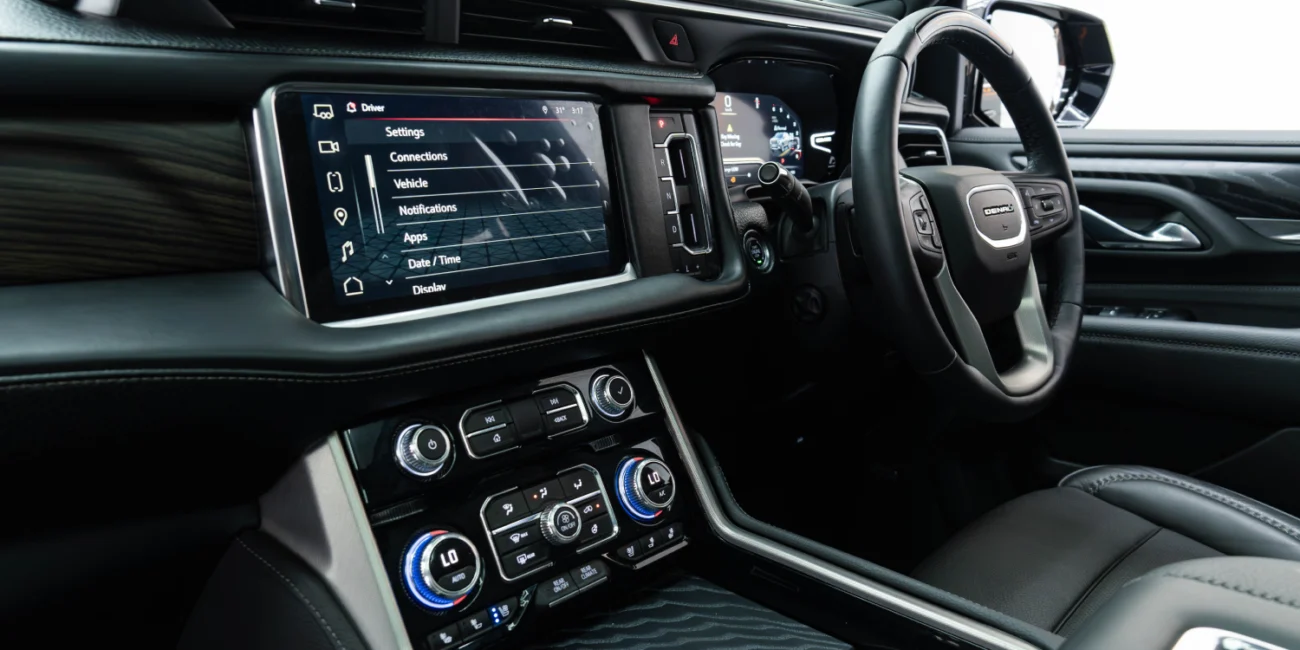 2025 GMC Yukon Denali Steering Wheel
