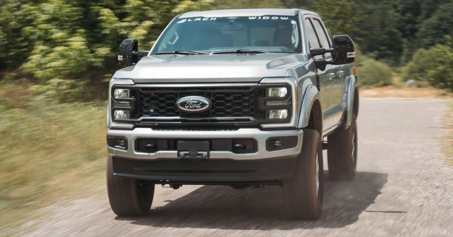 Black Widow Ford F250