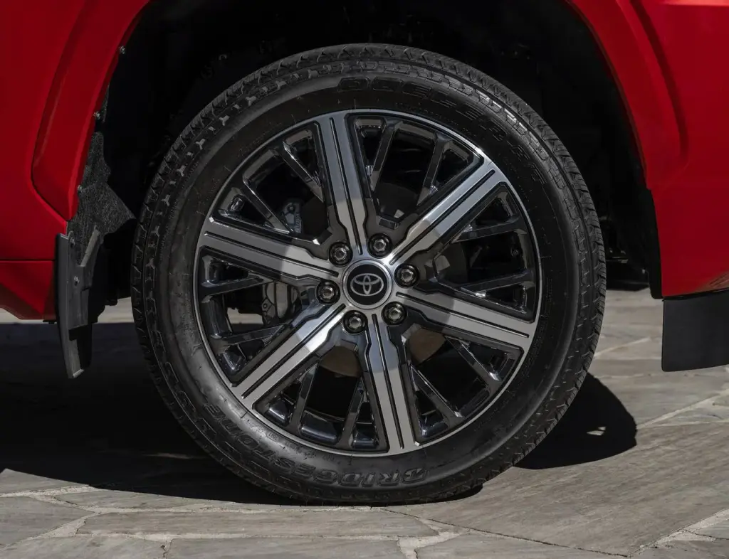 2025 Toyota Sequioa - WHeel