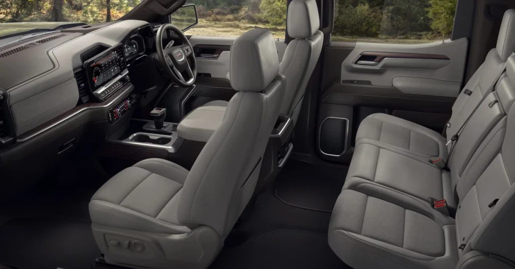 GMC Sierra 1500 - Interior