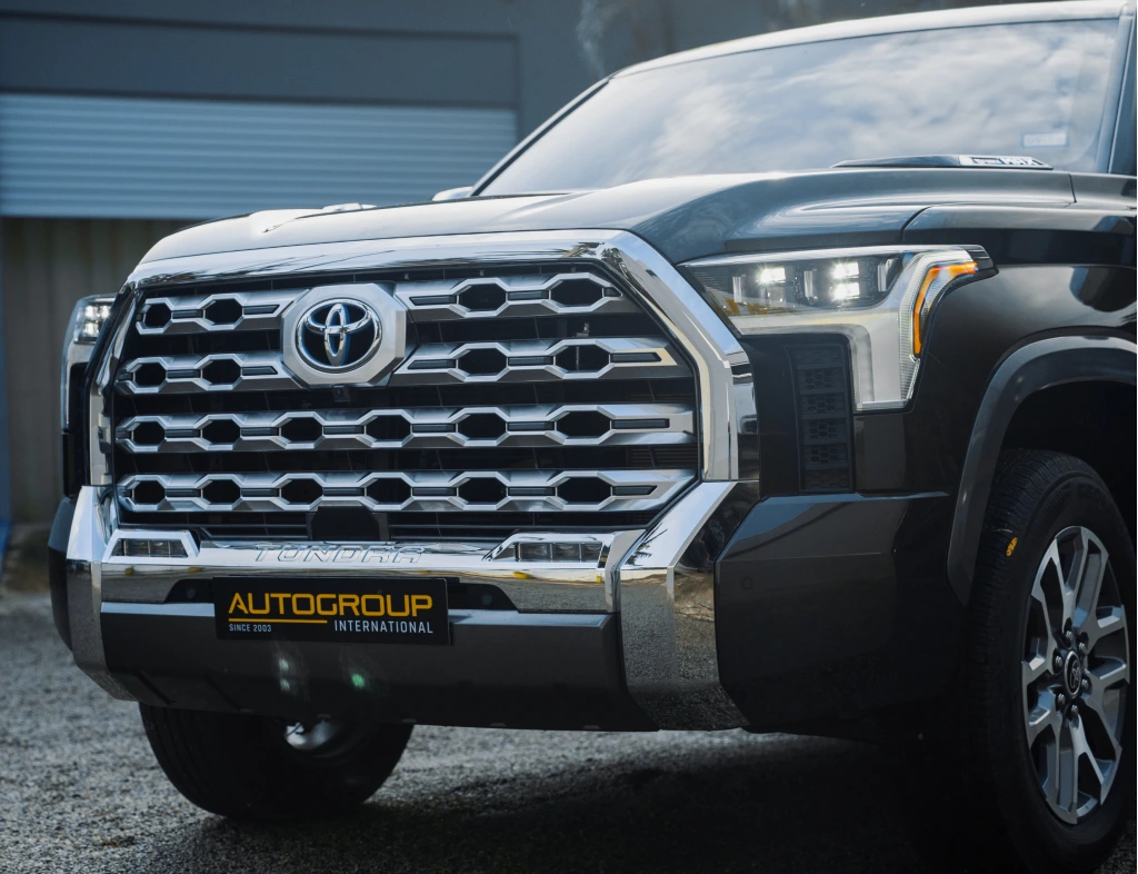 Toyota - 1794 Edition- Front profile
