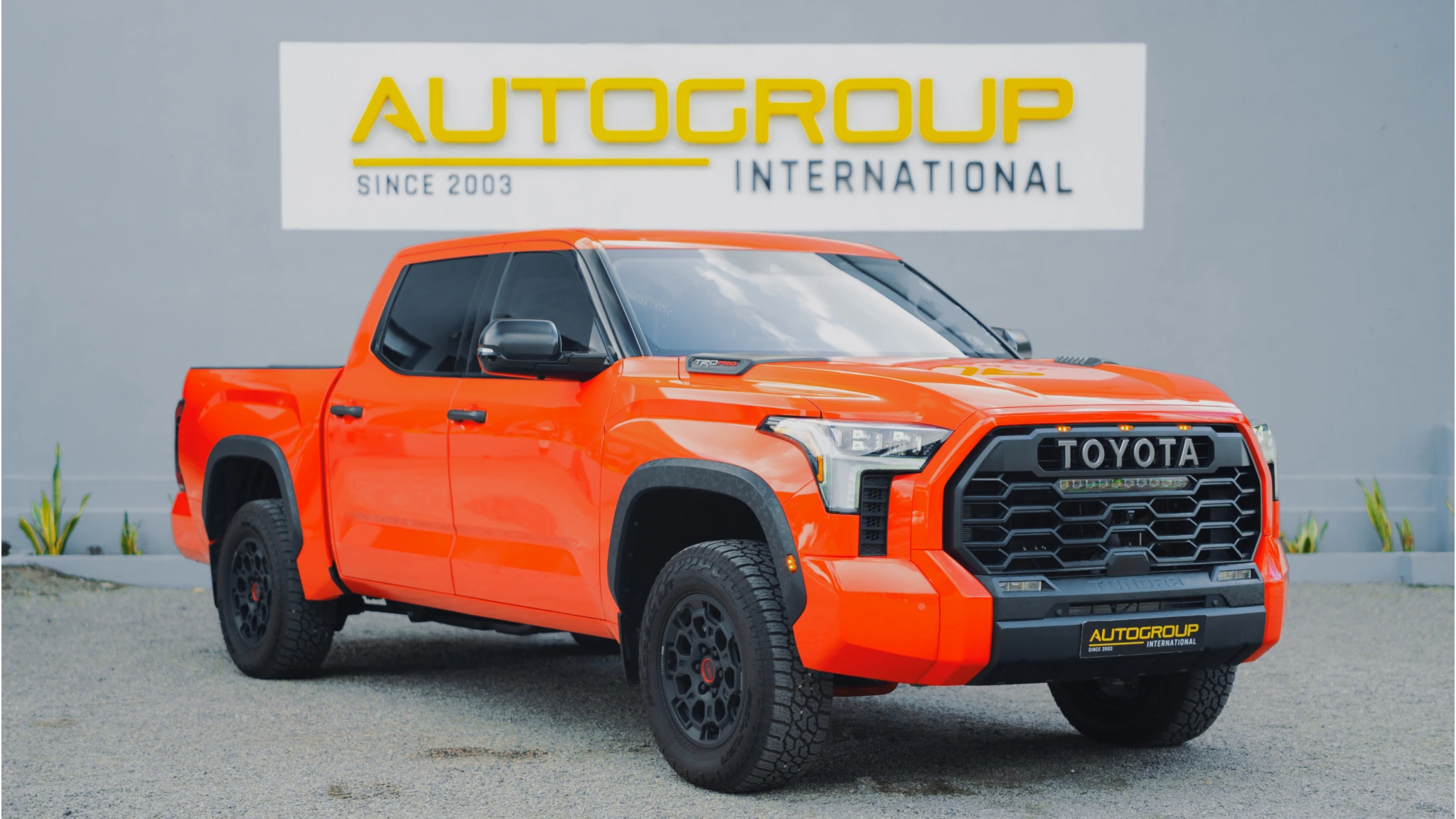 Toyota - Tundra - Main