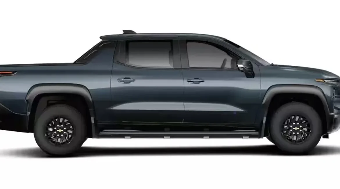 Side view of dark gray pickup truck